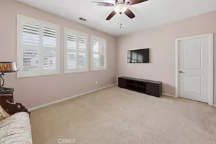 28455 Ascent, Saugus, CA 91350 - Photo 32