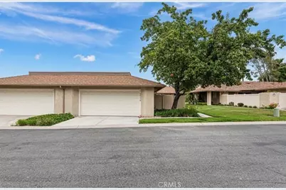 26172 Rainbow Glen, Newhall, CA 91321 - Photo 2