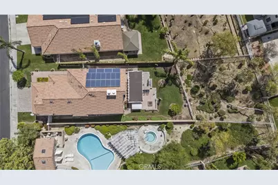 19346 Santa Maria, Newhall, CA 91321 - Photo 2