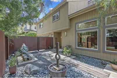 4109 Empis Street, Woodland Hills, CA 91364 - Photo 4