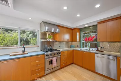4109 Empis Street, Woodland Hills, CA 91364 - Photo 22