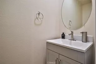 5 Arese Aisle, Irvine, CA 92606 - Photo 28