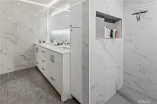 7741 Variel Ave, Canoga Park, CA 91304 - Photo 8