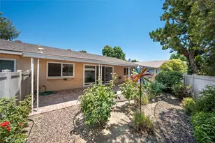 26428 Circle Knoll Ct, Newhall, CA 91321 - Photo 8