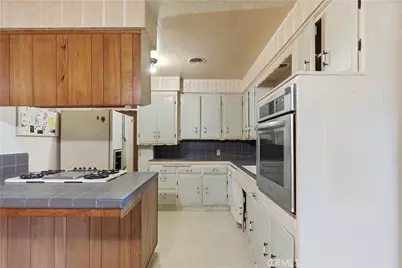 10136 McBroom, Sunland, CA 91040 - Photo 4