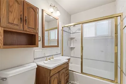 10136 McBroom, Sunland, CA 91040 - Photo 16
