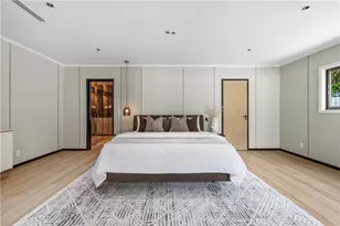 18057 Medley Dr, Encino, CA 91316 - Photo 52