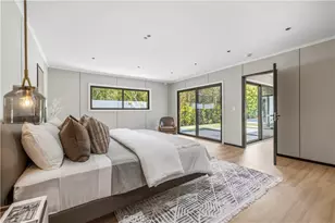 18057 Medley Dr, Encino, CA 91316 - Photo 16