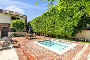 1719 Rogers Pl, Burbank, CA 91504 - Photo 28