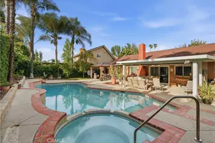 25737 Tamarisk Pl, Valencia, CA 91355 - Photo 2