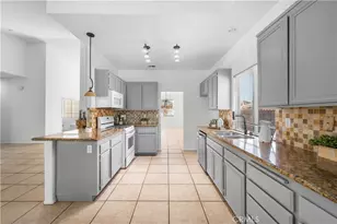 42158 Valley Vista, Lancaster, CA 93536 - Photo 8