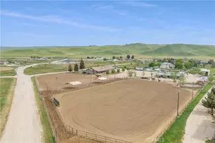 241 Vera Fern Dr, Bakersfield, CA 93308 - Photo 54