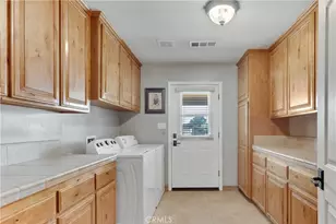 241 Vera Fern Dr, Bakersfield, CA 93308 - Photo 26