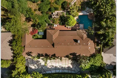 1138 Coldwater Canyon Drive, Beverly Hills, CA 90210 - Photo 1