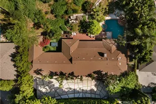 1138 Coldwater Canyon Dr, Beverly Hills, CA 90210 - Photo 1