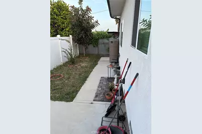 10359 Telfair, Pacoima, CA 91331 - Photo 22