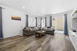 27471 Poppy Ct, Saugus, CA 91350 - Photo 6