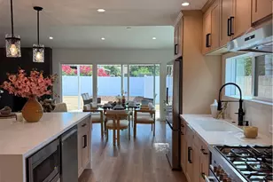 6902 Lasaine Ave, Lake Balboa, CA 91406 - Photo 16