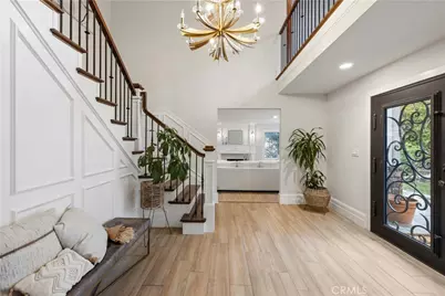 24923 Highspring, Newhall, CA 91321 - Photo 4