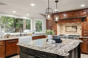 24923 Highspring, Newhall, CA 91321 - Photo 12