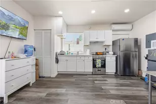 8353 Chimineas, Northridge, CA 91325 - Photo 30