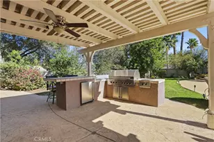 9734 Kentland, Chatsworth, CA 91311 - Photo 4