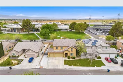 44663 Ruthron, Lancaster, CA 93536 - Photo 4