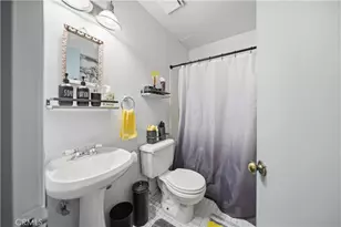 18316 Hatteras Street, Tarzana, CA 91356 - Photo 14