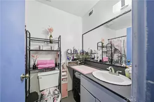 18316 Hatteras Street, Tarzana, CA 91356 - Photo 12