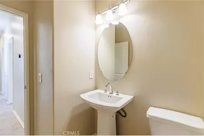 19122 Graham, Saugus, CA 91350 - Photo 48