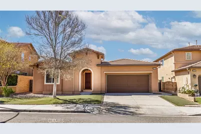 19122 Graham, Saugus, CA 91350 - Photo 1