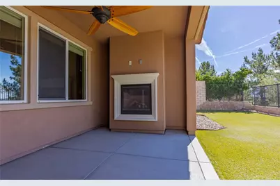 19122 Graham, Saugus, CA 91350 - Photo 64