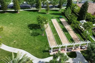 23734 Mahogany Ct, Valencia, CA 91354 - Photo 38