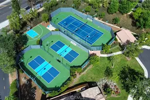 23734 Mahogany Ct, Valencia, CA 91354 - Photo 40