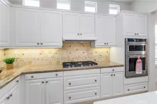 23734 Mahogany Ct, Valencia, CA 91354 - Photo 12