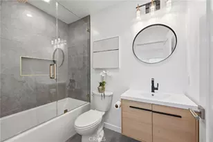 17420 Collins St, Encino, CA 91316 - Photo 24