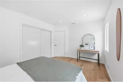 17420 Collins Street, Encino, CA 91316 - Photo 26