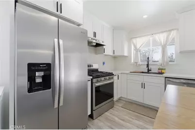 44509 Watford Avenue, Lancaster, CA 93535 - Photo 6