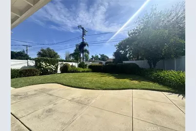 5832 Bevis, Van Nuys, CA 91411 - Photo 2