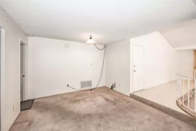 27440 Annette Jo Circle, Saugus, CA 91350 - Photo 10