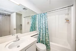 27440 Annette Jo Cir, Saugus, CA 91350 - Photo 14