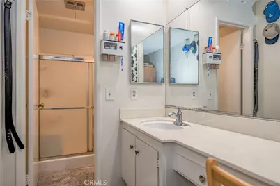 27440 Annette Jo Circle, Saugus, CA 91350 - Photo 18