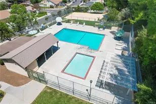 27440 Annette Jo Cir, Saugus, CA 91350 - Photo 28