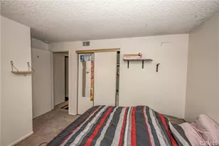 27440 Annette Jo Cir, Saugus, CA 91350 - Photo 16