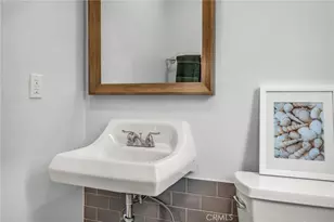 6913 Columbus Ave, Van Nuys, CA 91405 - Photo 16