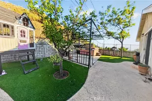 924 Irving Dr, Burbank, CA 91504 - Photo 34