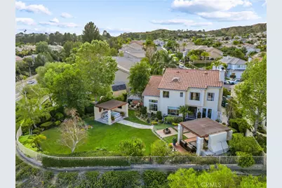 21634 Canyon Heights Circle, Saugus, CA 91390 - Photo 8