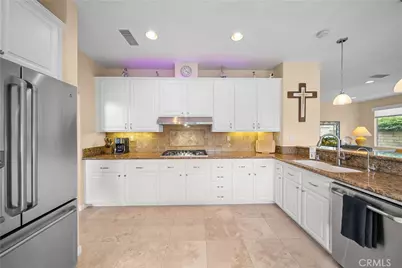 21634 Canyon Heights Circle, Saugus, CA 91390 - Photo 22