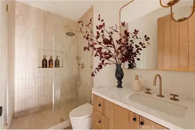 17852 Saticoy Street, Reseda, CA 91335 - Photo 22