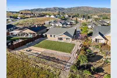 20005 Bald Mountain, Tehachapi, CA 93561 - Photo 4